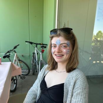 Babysitter in Lier: Marie