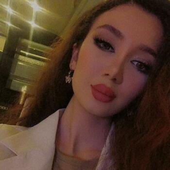 Babysitter a Roma: Melika