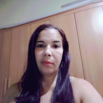 Babysitter in Camaçari: Rosi
