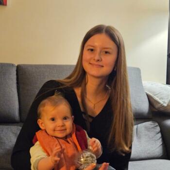 Babysitter in Sydney: Eva