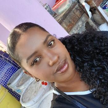 Babysitter in Nueva Gorgona: Chariel