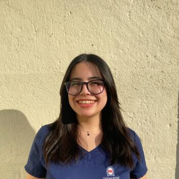 Niñera en Peñalolén: Javiera