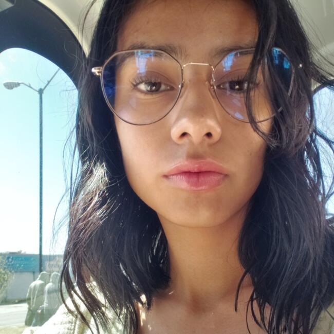 Babysitter in San José Chavarría: Abril