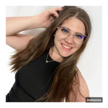 Babysitter in Budapest: Vivien
