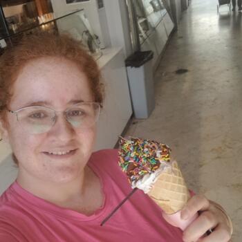Nanny in Rishon LeZiyyon: אורטל