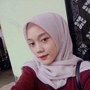 Babysitter in Jakarta: Salimah