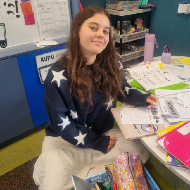 Babysitter in Napier City: Mckayla