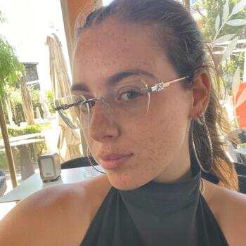Babysitter Pomigliano d'Arco: Alessandra