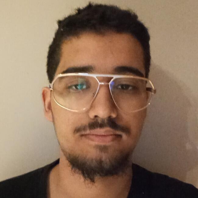 Babysitter in Les Mureaux: Zakaria