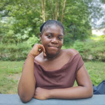 Babysitter in Verneuil-sur-Seine: Prisca