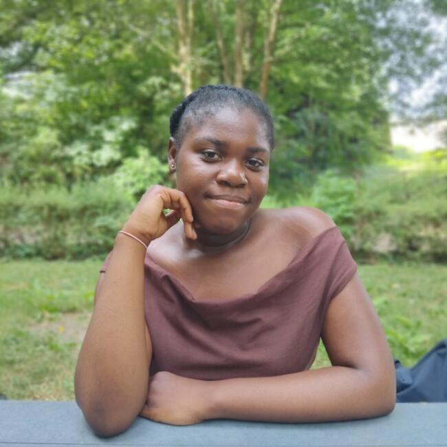 Babysitter in Verneuil-sur-Seine: Prisca