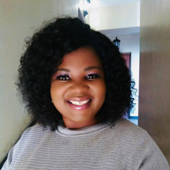 Babysitter in Cape Town: Tracy