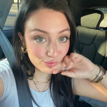 Niñera en Dison: Flora