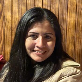 Niñera en Juan L. Lacaze: Isabel