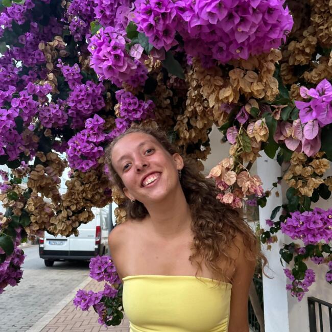 Niñera en Mataró: Carla