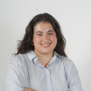 Babysitter στην περιοχή Pessac: Cassia