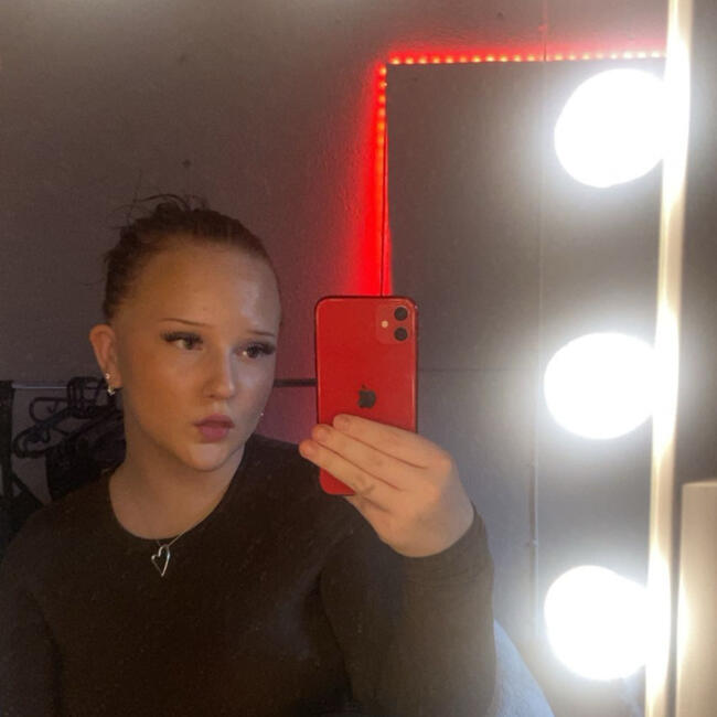 Babysitter in Hudiksvall: Klara