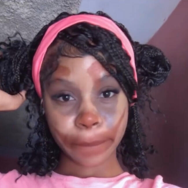 Babysitter in Kingston: Cynthia