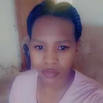 Babysitter in Germiston: Verucia Thandeka