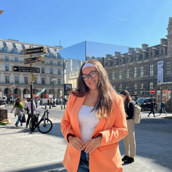 Babysitter in Tours: Charliinee