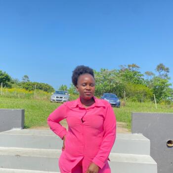 Babysitter KwaDukuza: Khululiwe