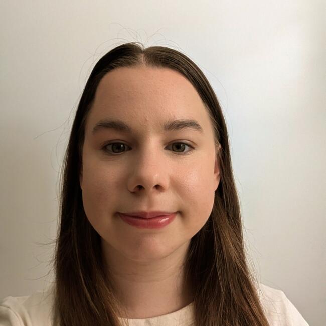 Babysitter in Newcastle: Bella