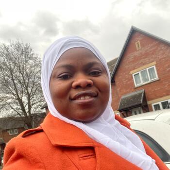 Baby-sitter in Cardiff: Sobirat