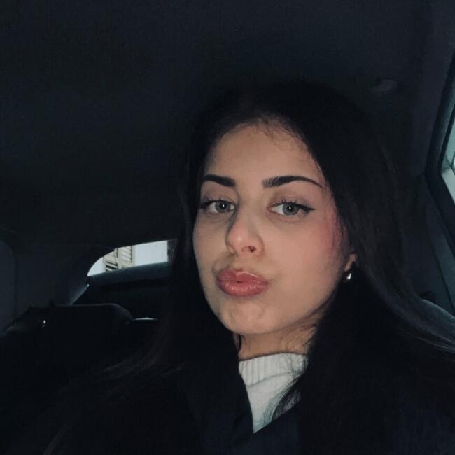 Babysitter in Barcellona Pozzo di Gotto: Ivone