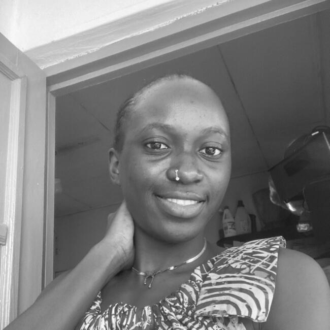 Nanny in Libreville: Dominique