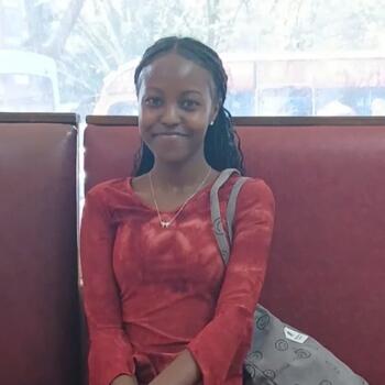 Babysitter in Nairobi: Sharon