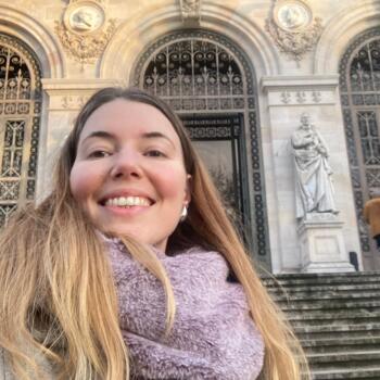 Babysitter in Madrid: Anna