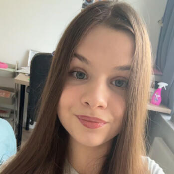Baby-sitter in Malines: Sofiia