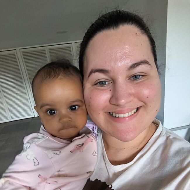Babysitting job in Curitiba: Alaine