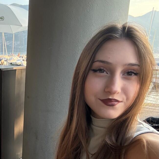 Babysitter in Iseo: Lisa