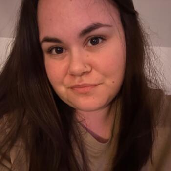 Babysitter in Lannilis: Chloé