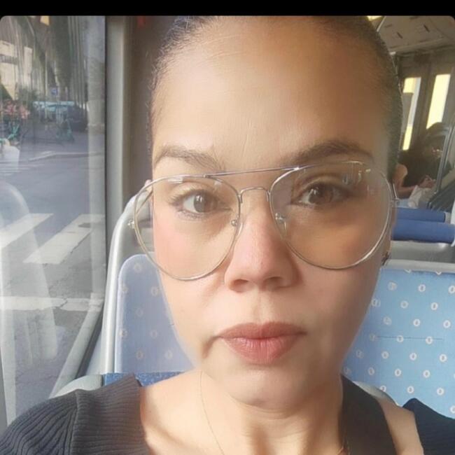 Babysitter in São Mamede de Infesta: Priscila