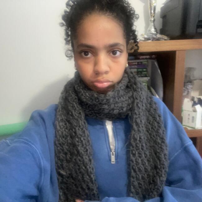 Babysitter in Amiens: Malak