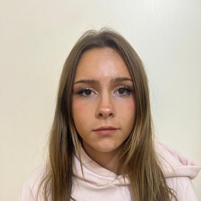 Babysitter in Leeds: Mollyrose