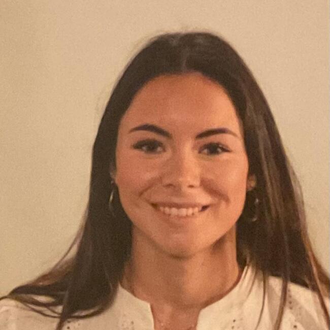 Babysitter in Nantes: Laurene