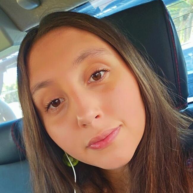 Niñera en San José de Tango: Camila