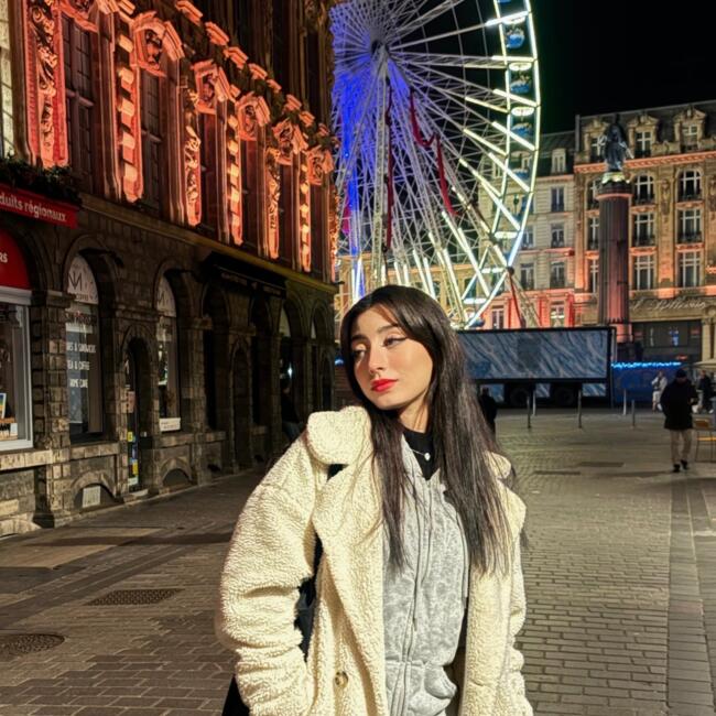 Babysitter in Suresnes: Badia