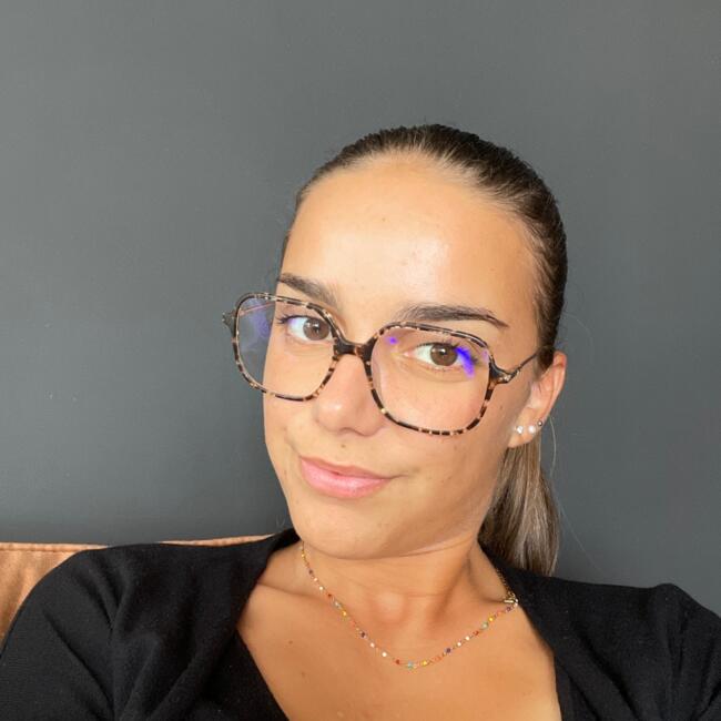 Babysitter in Frières-Faillouël: Bertille