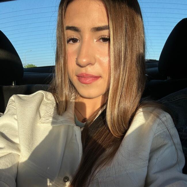 Babysitter in Madrid: Paula