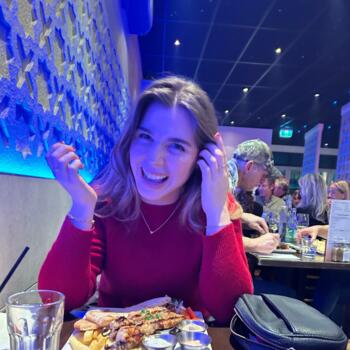 Baby-sitter in Christchurch: Anna