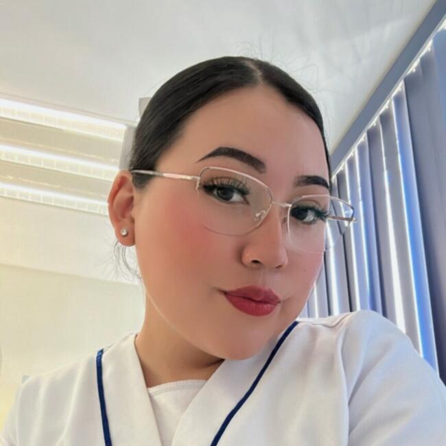 Babysitter in Almecatla: Stephany