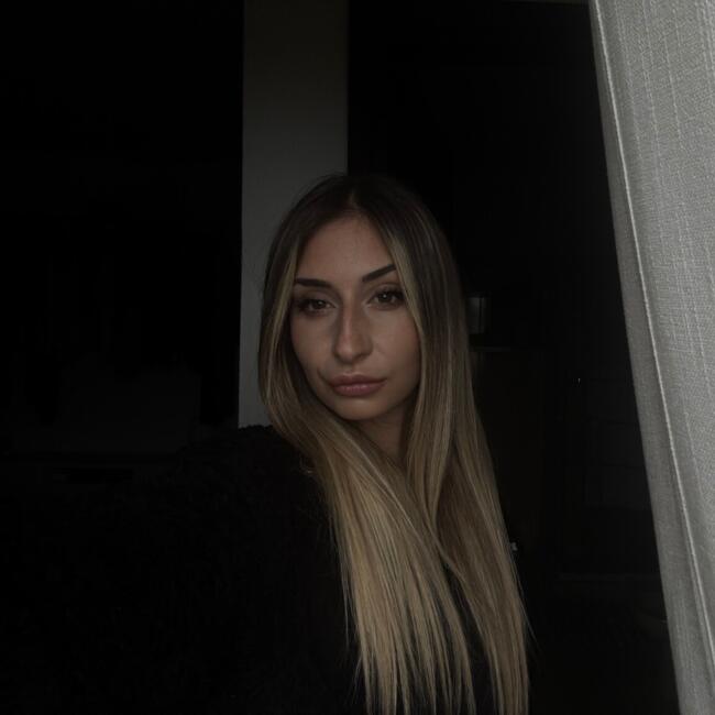 Babysitter a Milano: Corinne