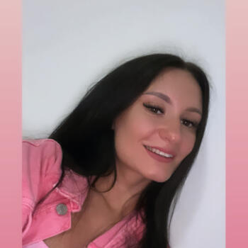 Bébiszitter Szekszárd területén: Kitti