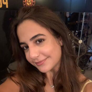 Babysitter in Botucatu: Mariana