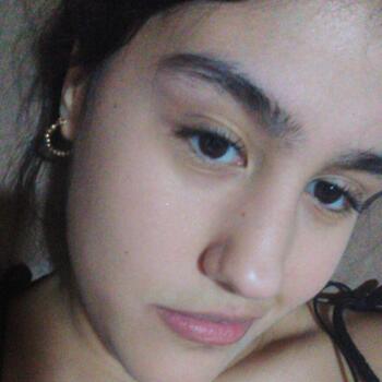 Babysitter Angol: Francisca