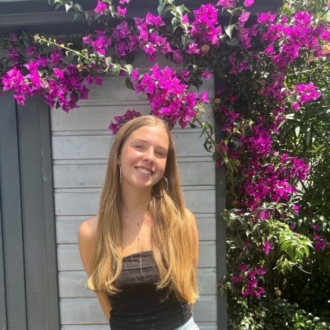 Babysitter in Anglet: Manon
